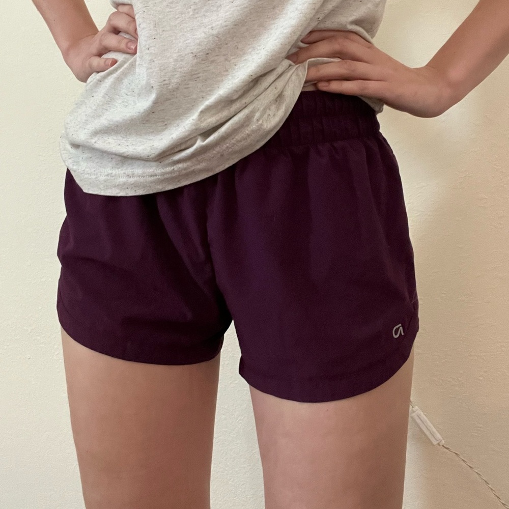 Gap running shorts